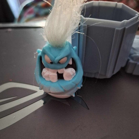 Two Mini Grumbles - Picture 1 of 4